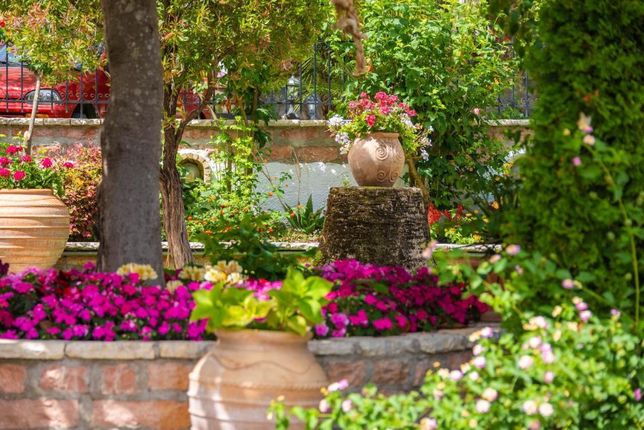 Villa Haroula Парга Екстериор снимка