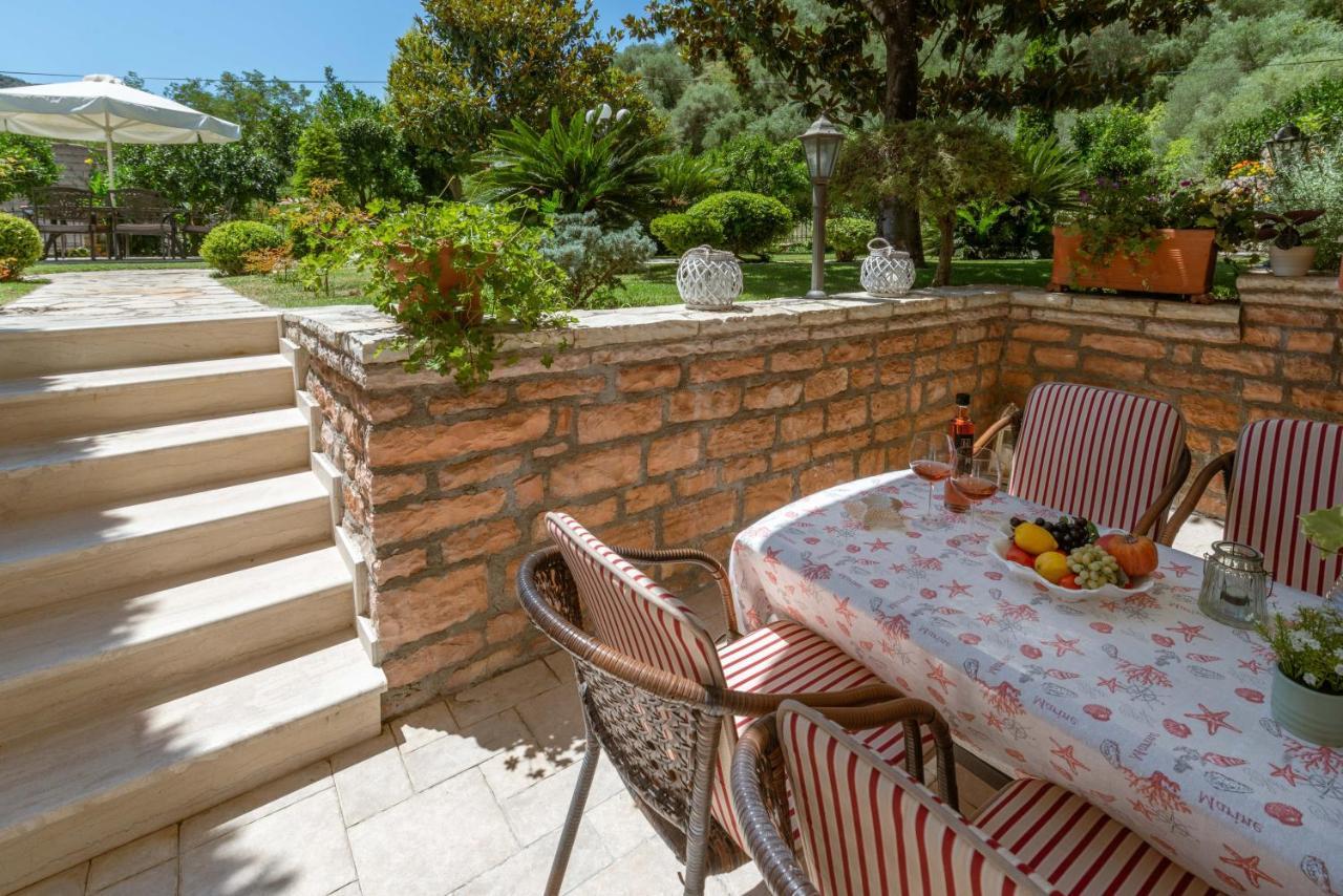 Villa Haroula Парга Екстериор снимка